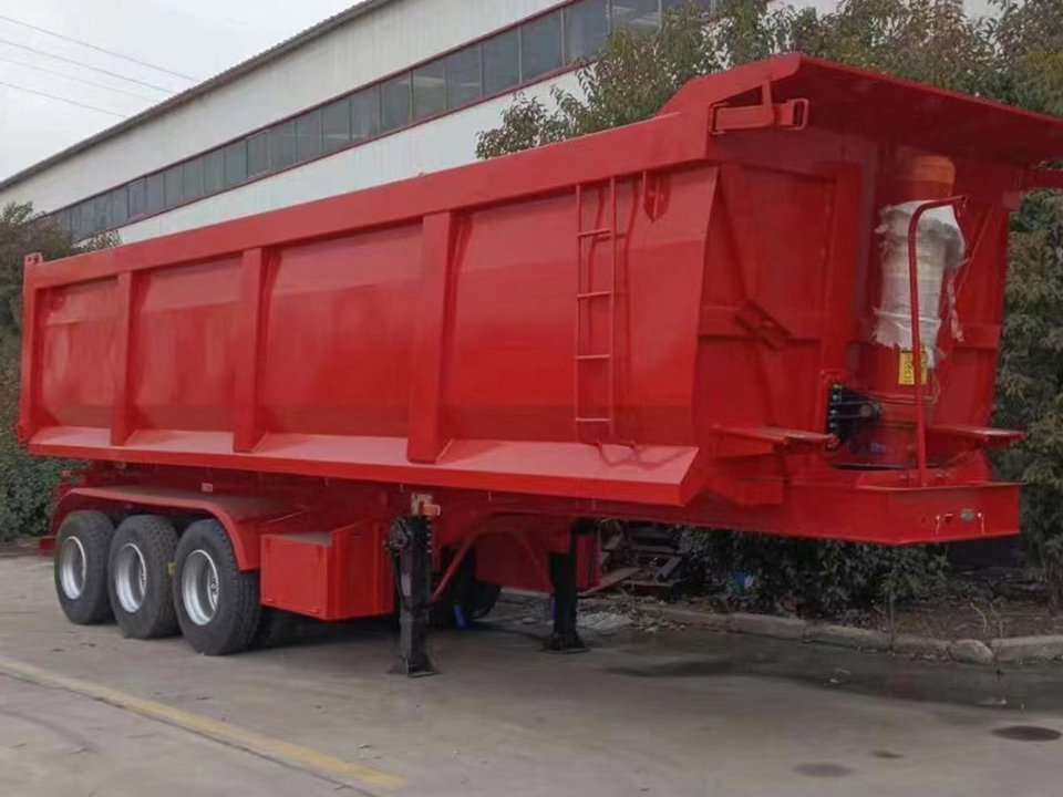 Derun Dump Trailer verzonden naar Tanzania