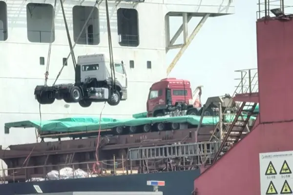 Sinotruk Howo 4x2 Tractor Truck heeft naar Saoedi -Arabië gestuurd
